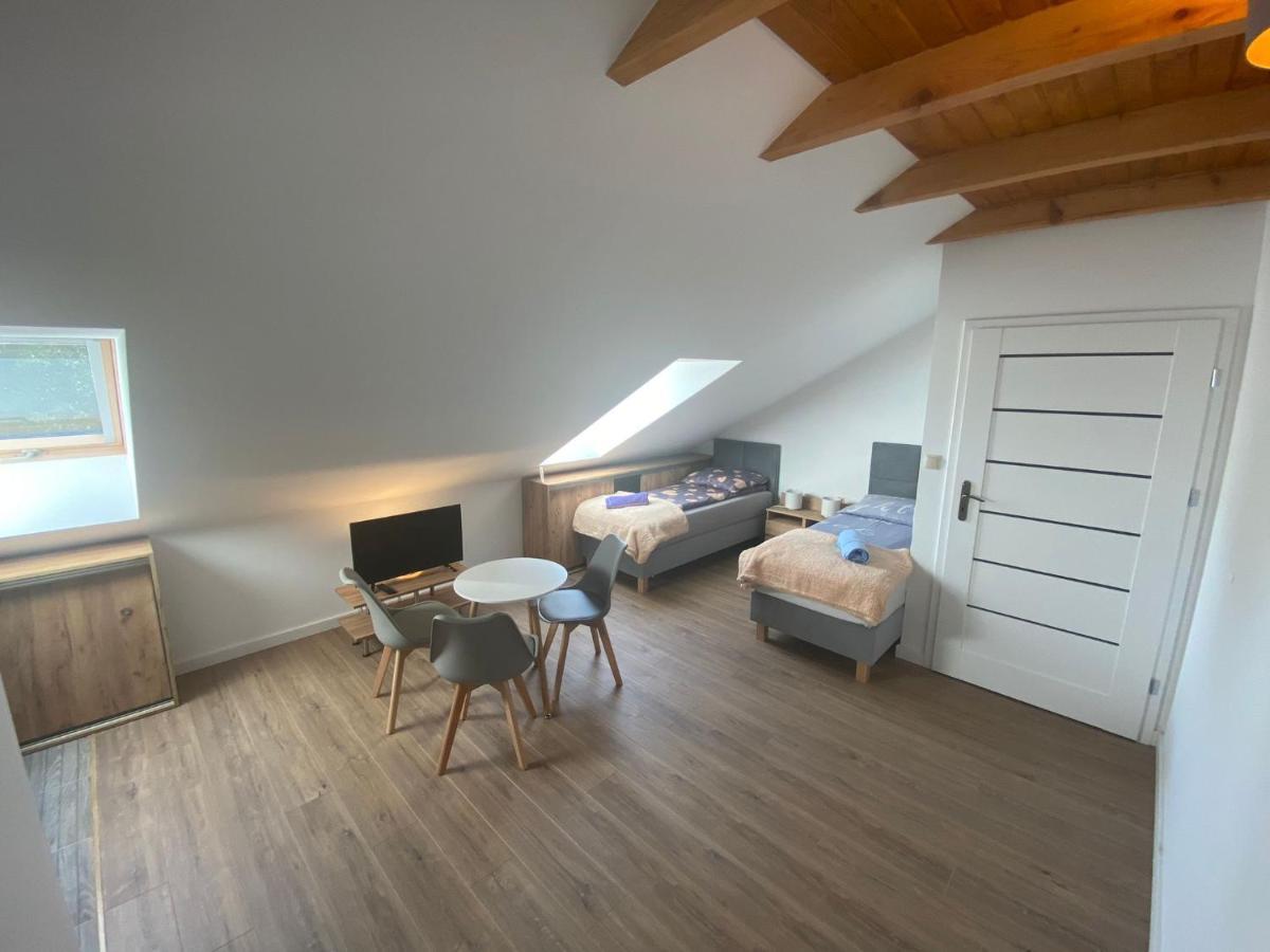 Pensjonat Kaprys Solec-Zdrój Extérieur photo